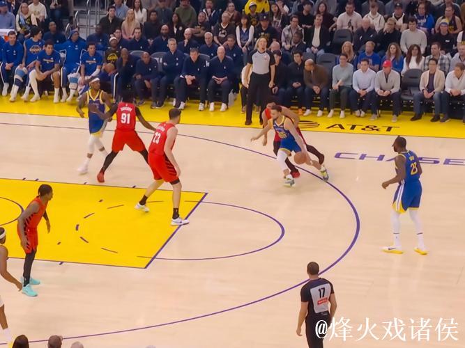 杨瀚森替补贡献3分2板，库里7分11助攻，勇士轻松击败开拓者